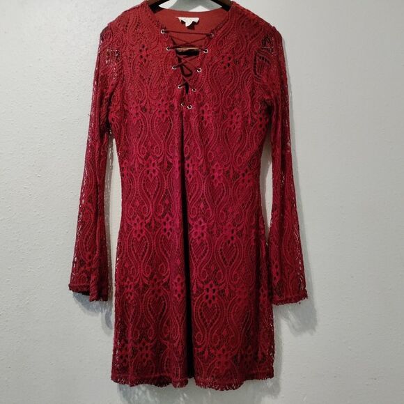 Red lace dress with sleeves. Size L by UltraFlirt - Picture 1 of 5